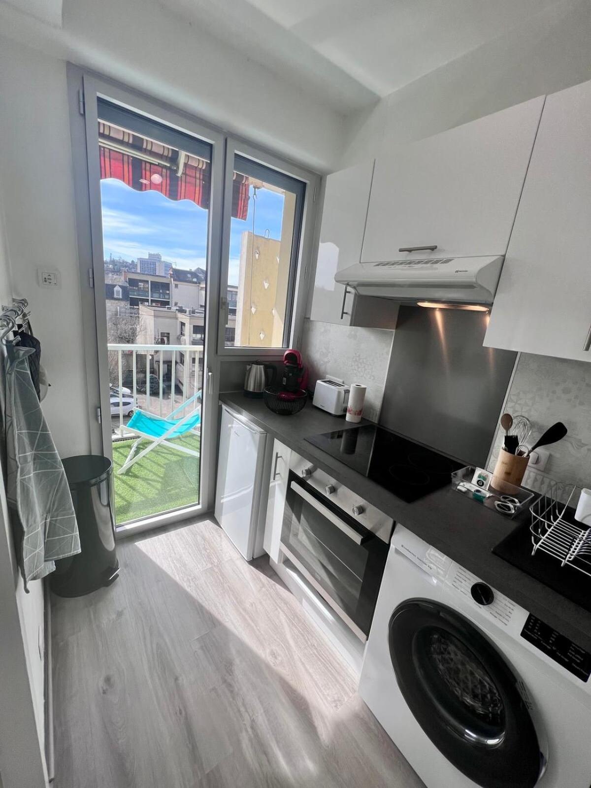 Casa Bert - T2 Avec Parking&Balcon En Centre Ville Бриве-ла-Гаилларде Экстерьер фото
