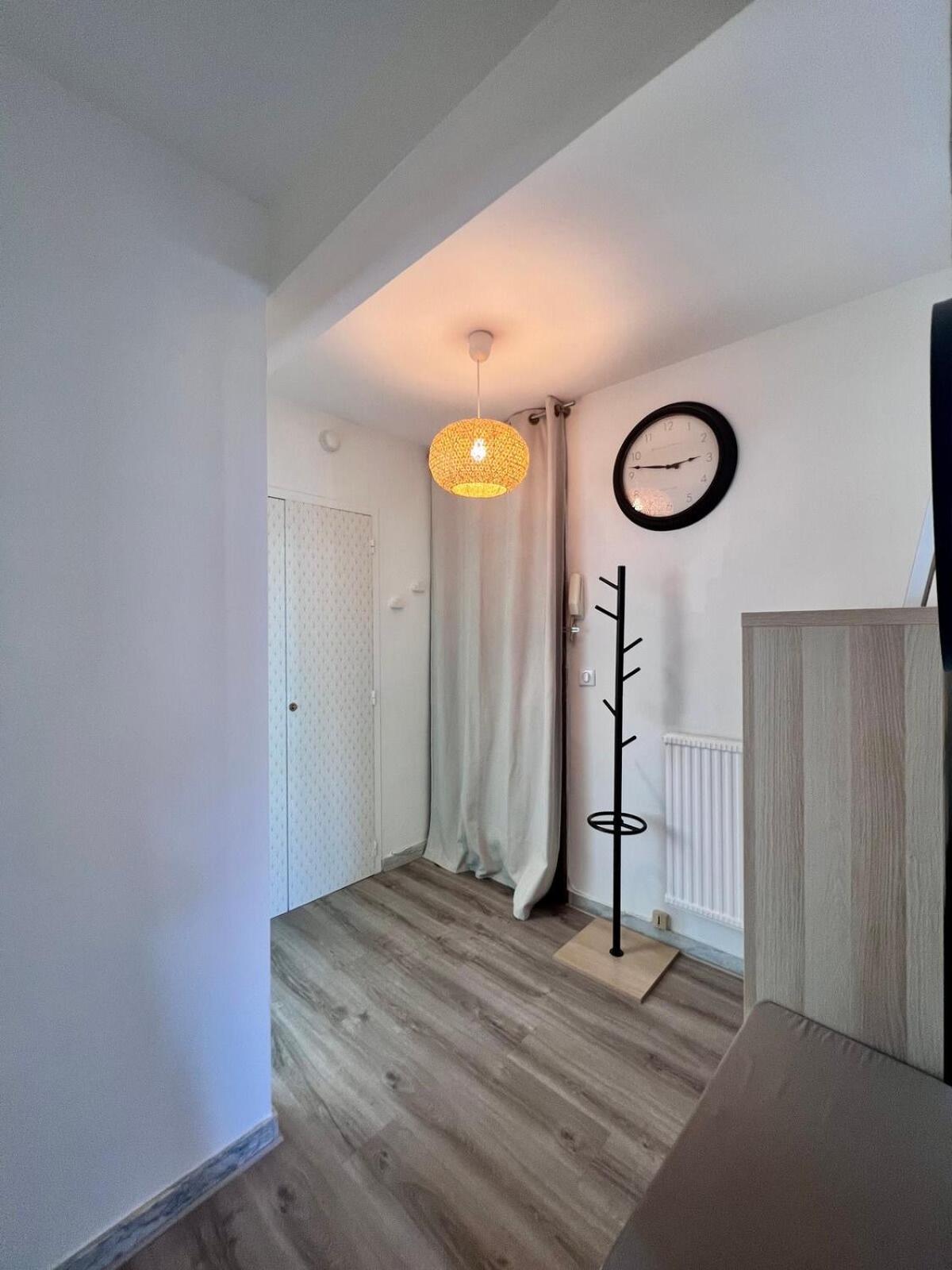 Casa Bert - T2 Avec Parking&Balcon En Centre Ville Бриве-ла-Гаилларде Экстерьер фото